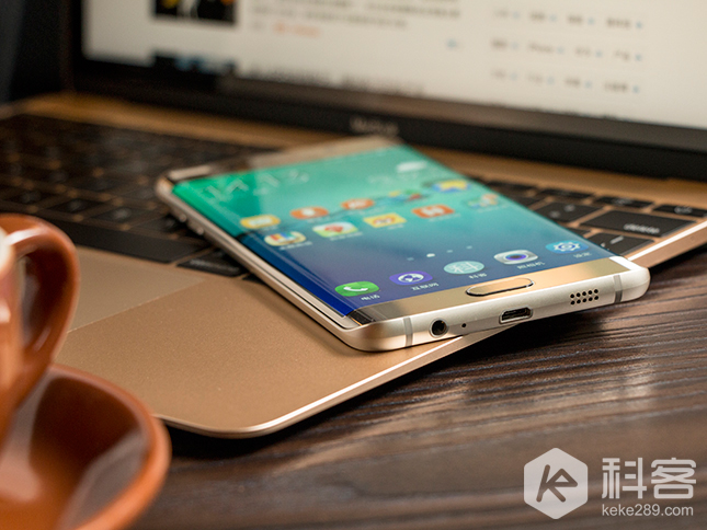 大于所见 双曲面三星Galaxy S6 edge+图赏