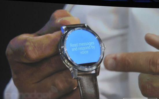 Moto 360被山寨了？Fossil智能手表亮相 