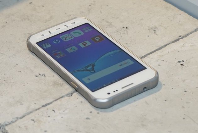 三星三防机Galaxy Active Neo 11月开始预订 