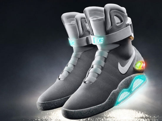 耐克发布自动系鞋带"智能鞋",未来或能普及