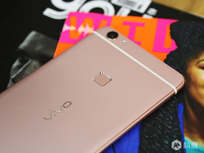 听歌扫街都可以有 vivo X6 Plus体验评测