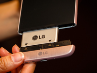 LG G5正式发布，模块化设计大亮