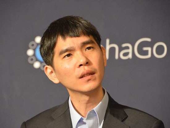 李世石遗憾战败AlphaGo，但能吸取到更多东西