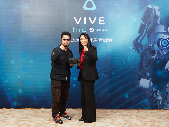 即将发布？HTC Vive智能手环通过FCC认证