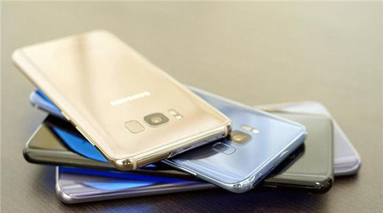 三星Galaxy S8屏幕泛红？ 一个更新可以解决问题