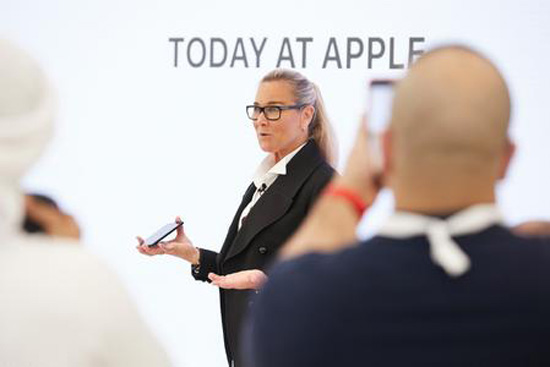 苹果推Today at Apple教育课程 要让苹果商店成为社区中心 