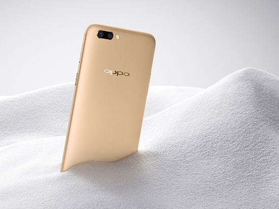 科客晚报：董明珠格力学校曝光 OPPO R11 Plus预约开启