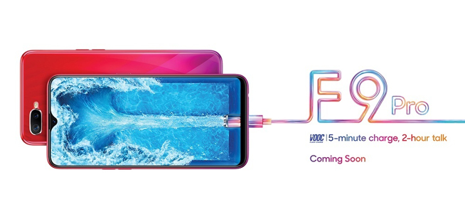 OPPO F9真机现身：美人尖全面屏 背部配色很妖艳 