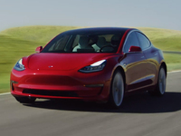 国产特斯拉Model 3售价公布：起步价32.8万 你觉得如何？