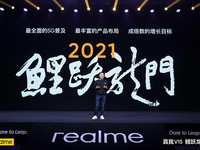 三大越级，realme真我V15国潮锦鲤手机发布