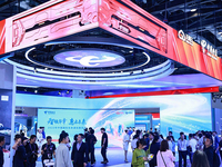 中国电信精彩亮相2025年中国国际信息通信展览会